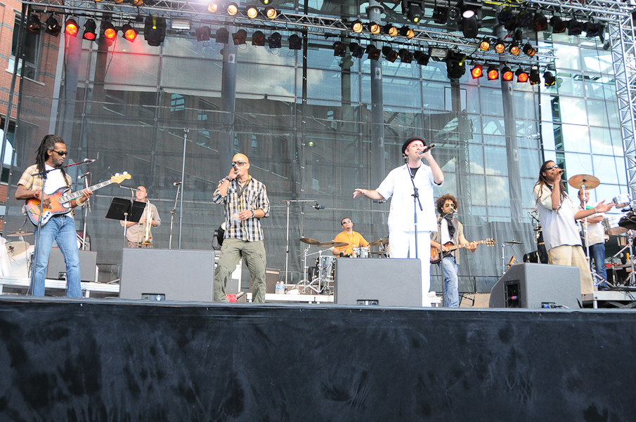 Fete de la Musique Evry 2009 - Sergent Garcia 068.jpg
